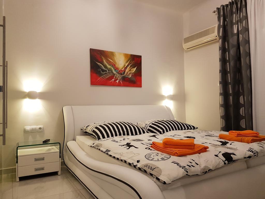 Laura White Tower Apartment Salonicco Esterno foto